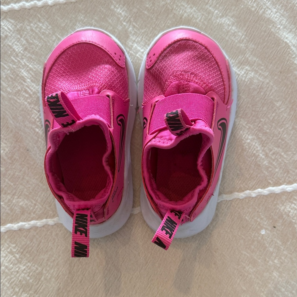Nike Kids Fuchsia Sneakers